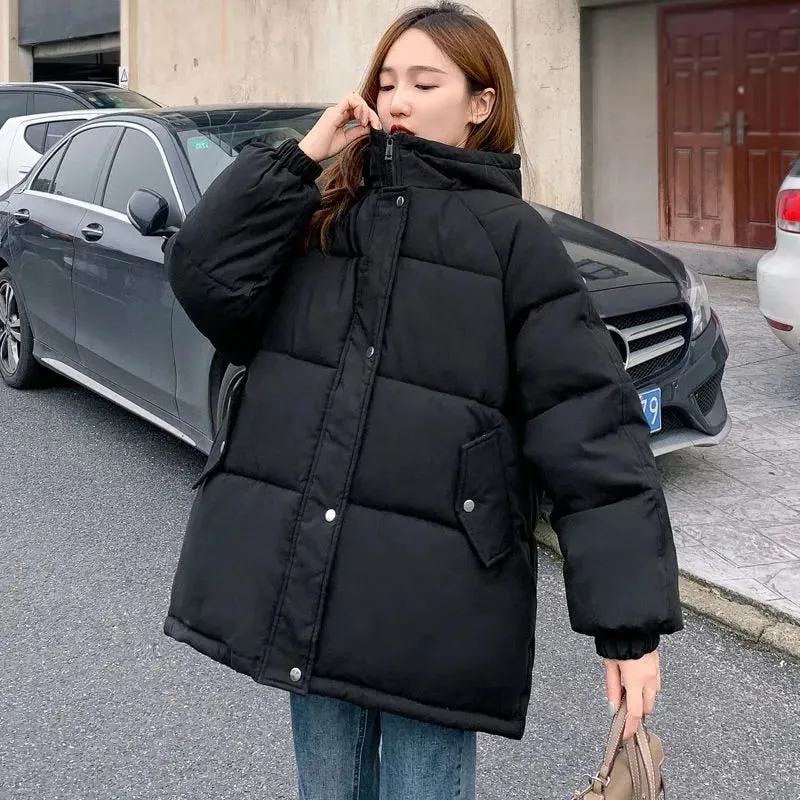 2022 New Women Short Jacket Winter Parkas Thick Hooded Cotton Padded Jackets Coats Female Loose Puffer Parkas Oversize Outwear