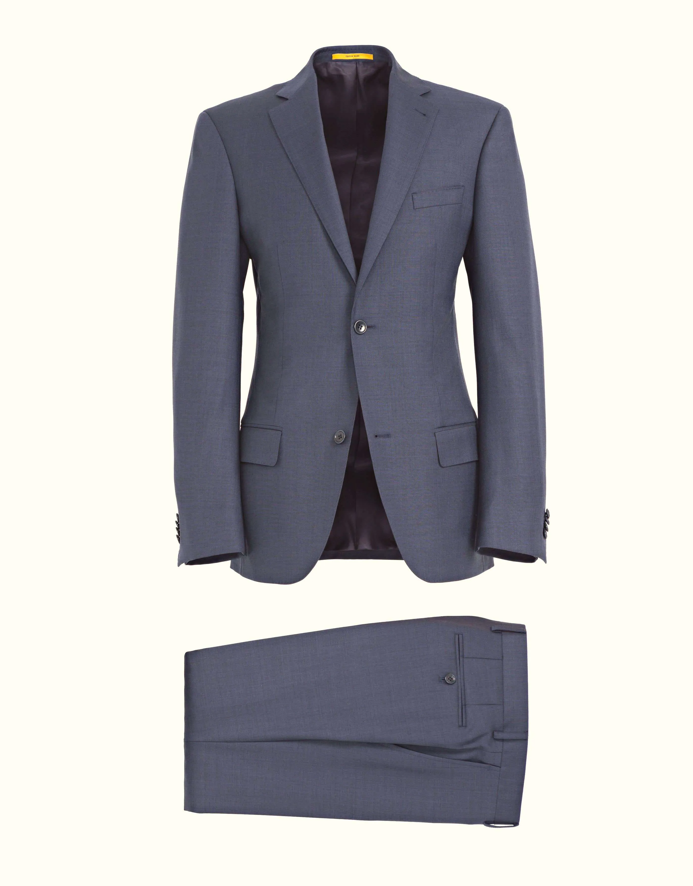 Discover the Elegance of the Medium Grey Italian Suit