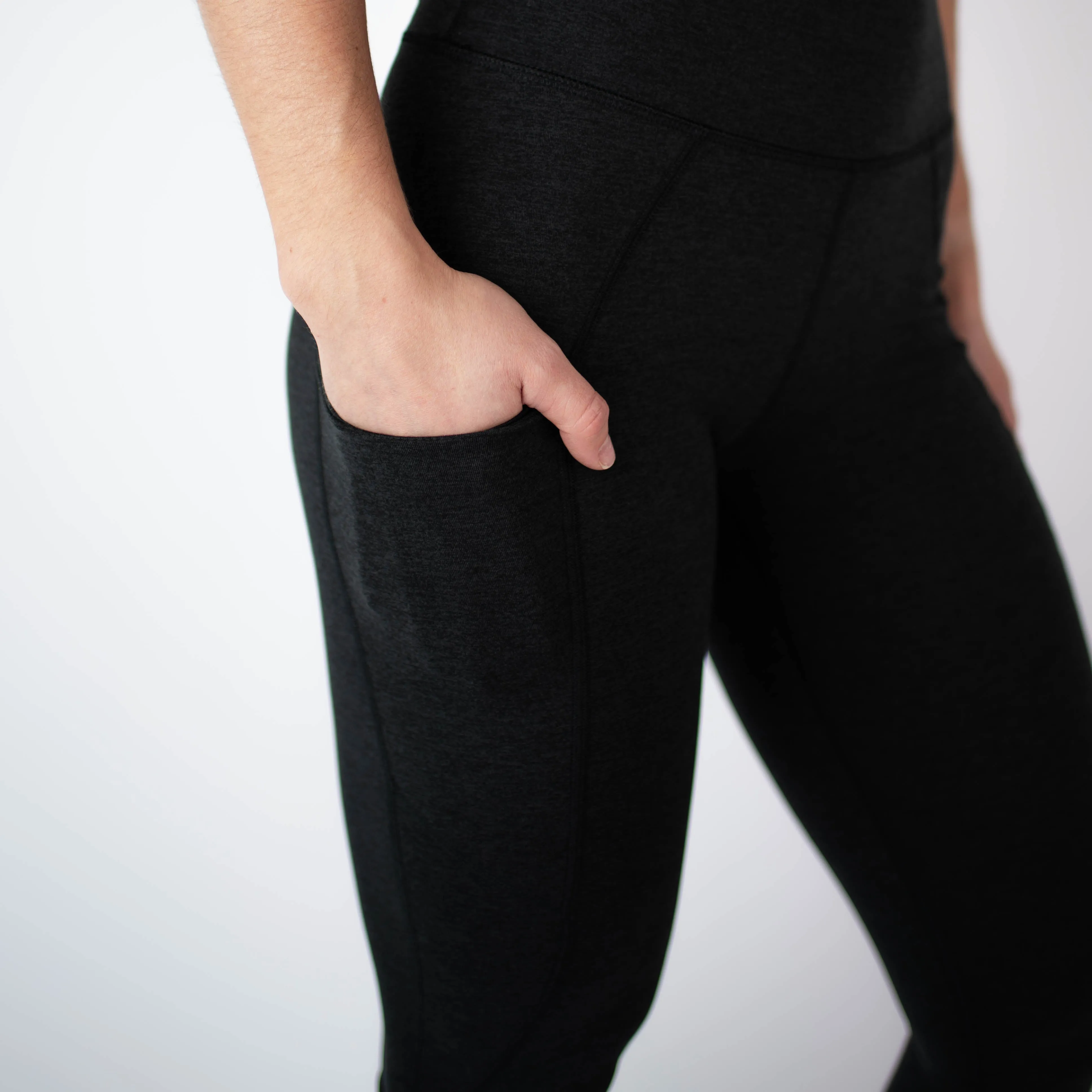 FLEO Reverie 25" Heather Black Leggings (Bounce)