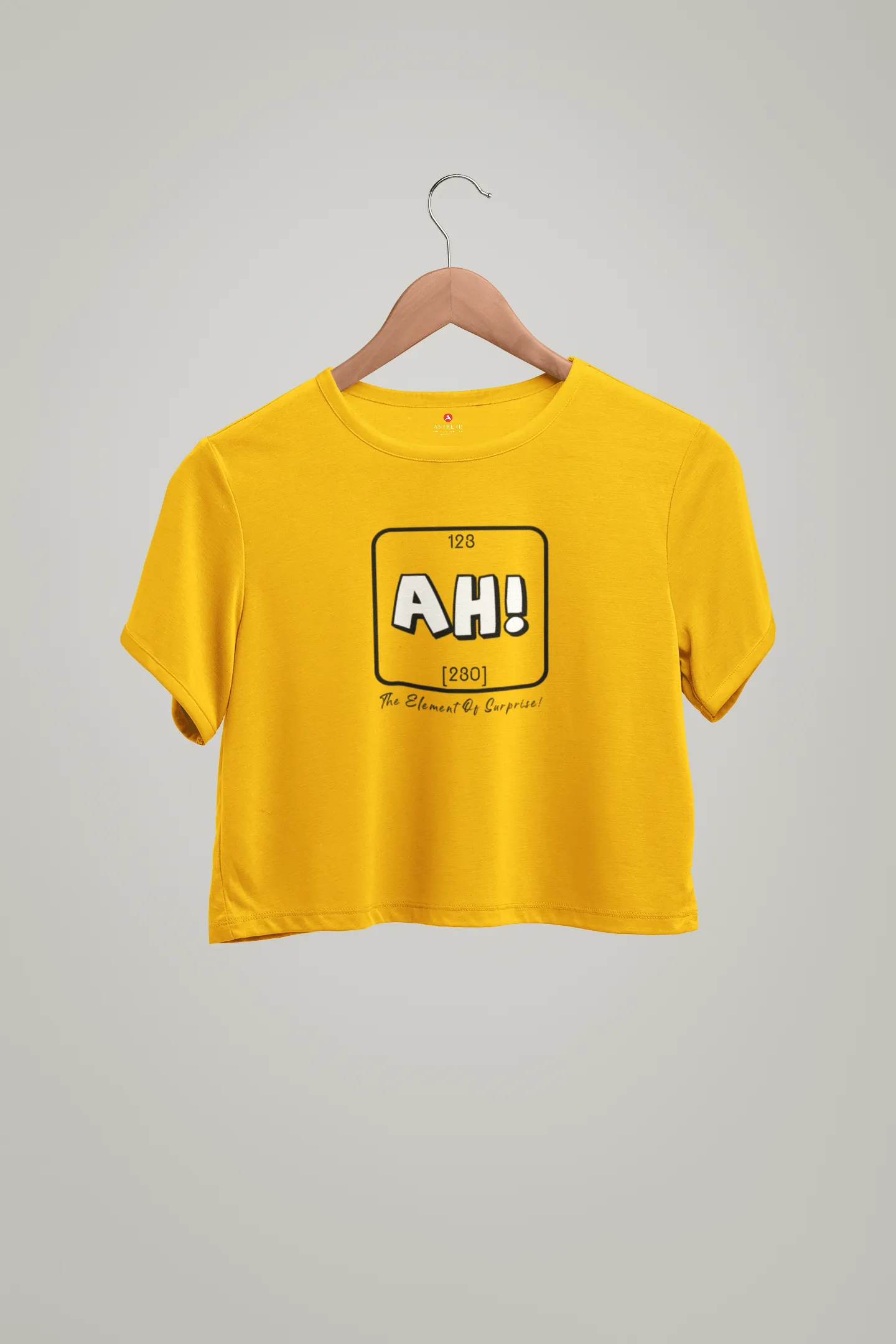 "AH" HALF-SLEEVE CROP TOPS.