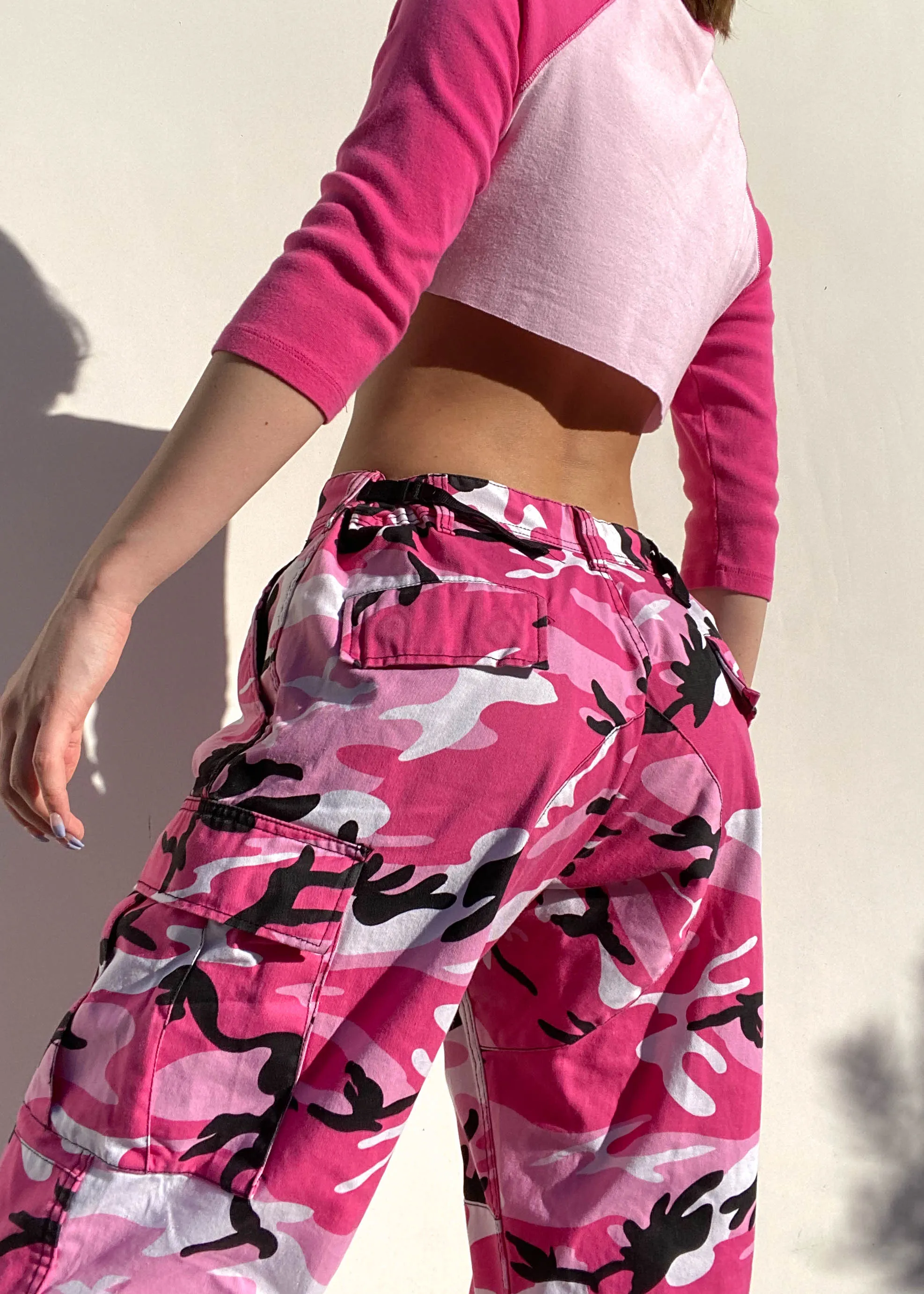 Vintage Pink Camo Cargo Pants (L)